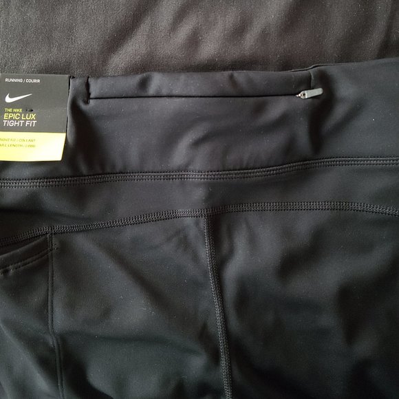 Nike Women's Epic Lux Repel Running Leggings M - Picture 10 of 10